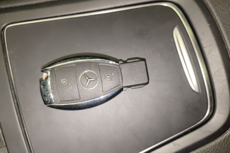 奔驰B级 2015款 B 200 时尚型中控内饰7001