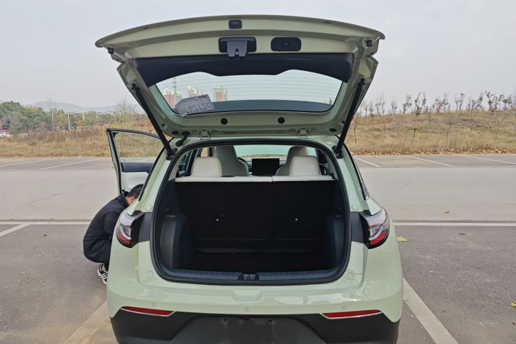 吉利银河 星愿 2025款 UP 410km 探索+版局部细节23