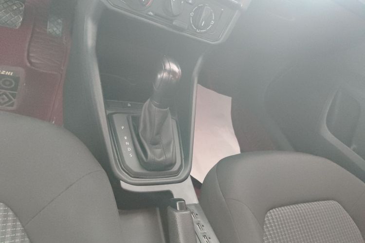 大众 桑塔纳 2021款 1.5L 自动风尚版局部细节18