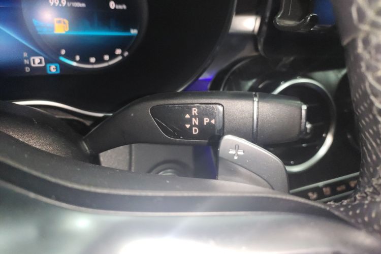 奔驰C级 2020款 C 260 L 运动版中控内饰18