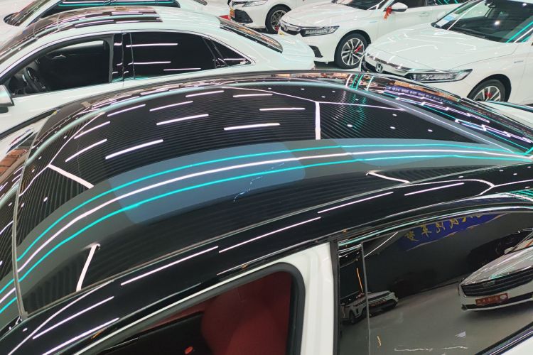 丰田 凯美瑞 2024款 双擎 2.0HXS 运动Plus版局部细节57