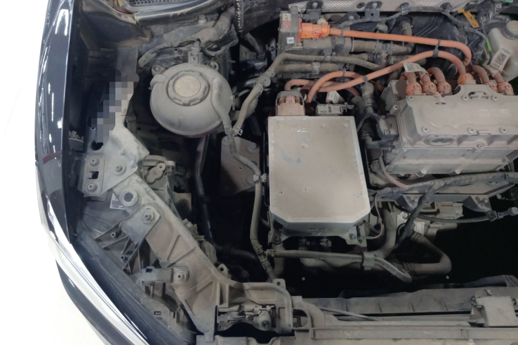 奥迪Q2L e-tron 2019款 Q2L e-tron 纯电智酷型机舱底盘25