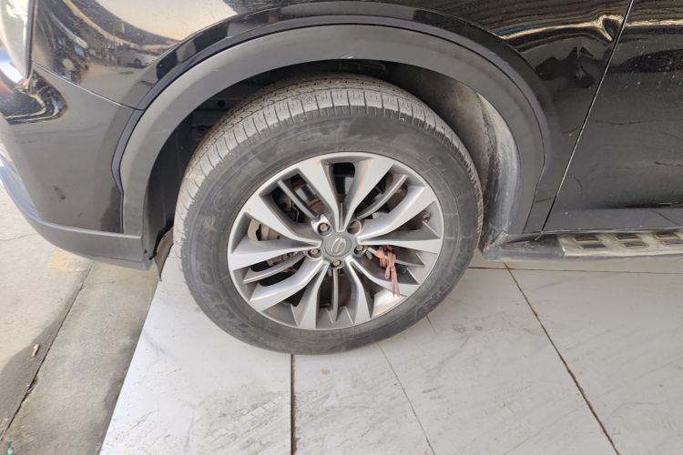 广汽传祺 传祺GS8 2017款 320T 两驱豪华智联版（七座）车身外观6007