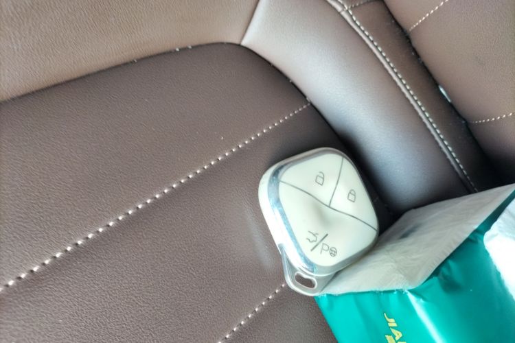 五菱汽车 五菱缤果 2023款 333km 灵犀互联+款中控内饰11