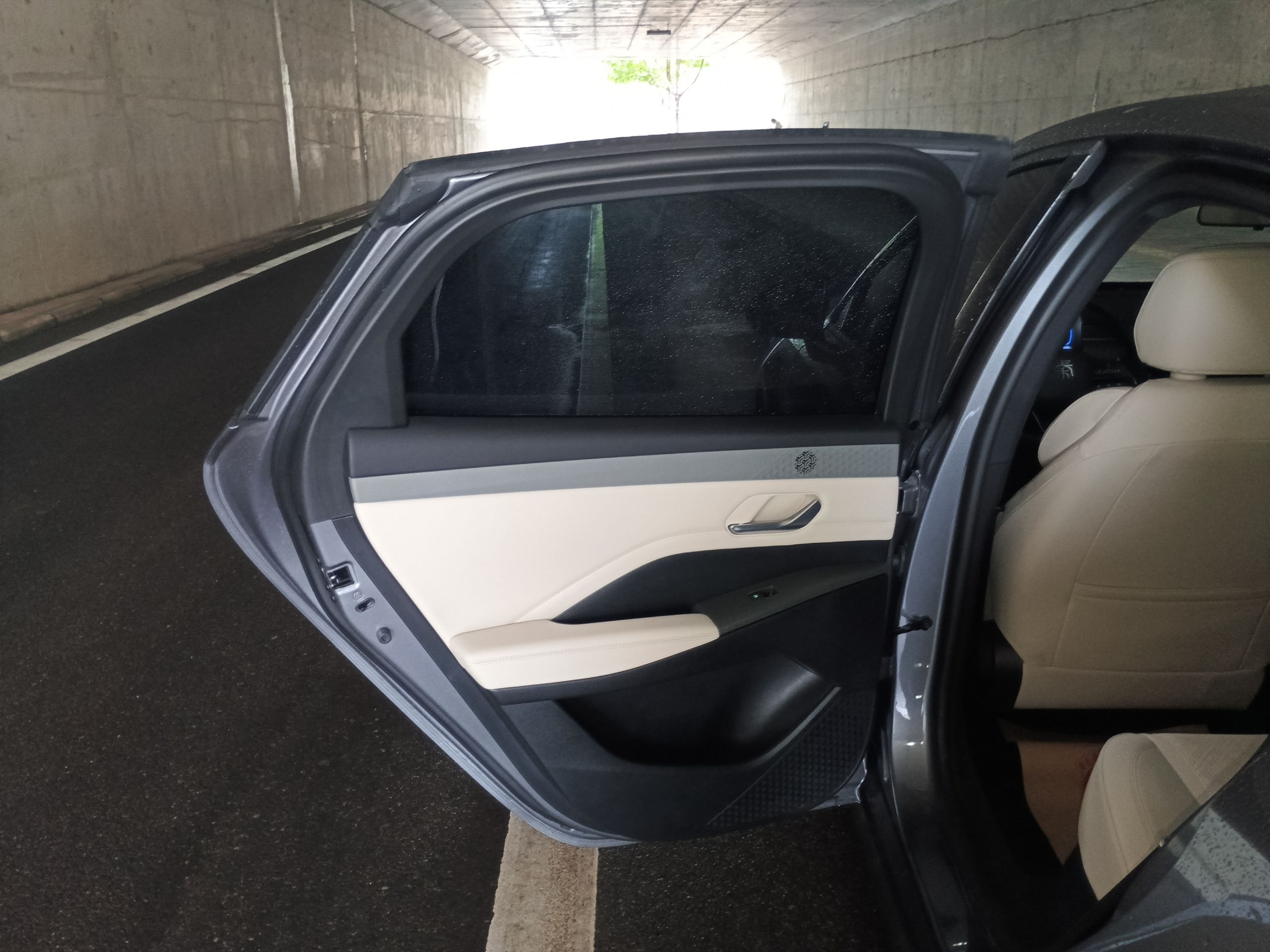 比亚迪 秦PLUS 2025款 DM-i 智驾版 55KM领先型