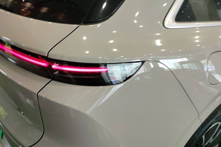 理想汽车 理想L6 2024款 Max车身外观6006