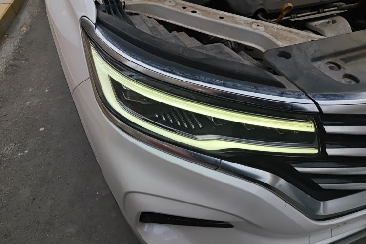 荣威RX5 MAX 2019款 400TGI 自动四驱智能座舱至尊版车身外观6006