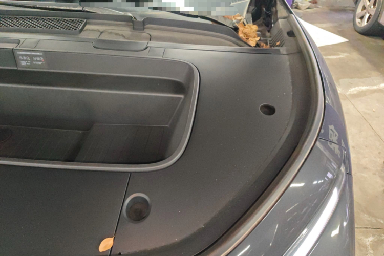 小鹏G7 2025款 702 超长续航 Max机舱底盘26