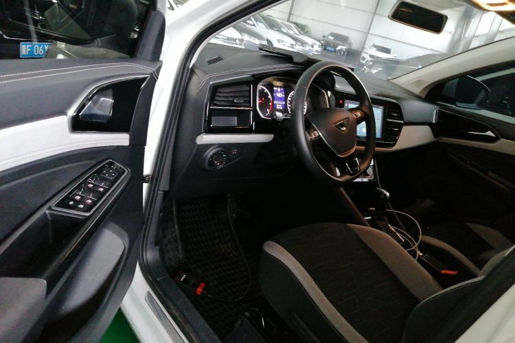 捷达VS5 2022款 280TSI 自动进取型中控内饰7003
