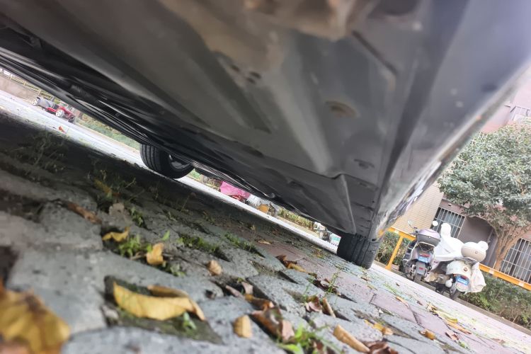 宝马3系 2022款 325Li M运动曜夜套装局部细节9002