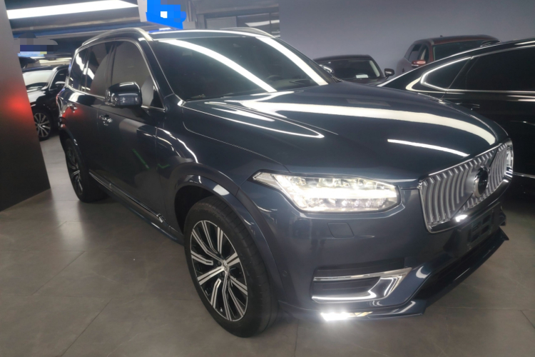沃尔沃XC90 2021款 B6 智雅豪华版 7座车身外观3