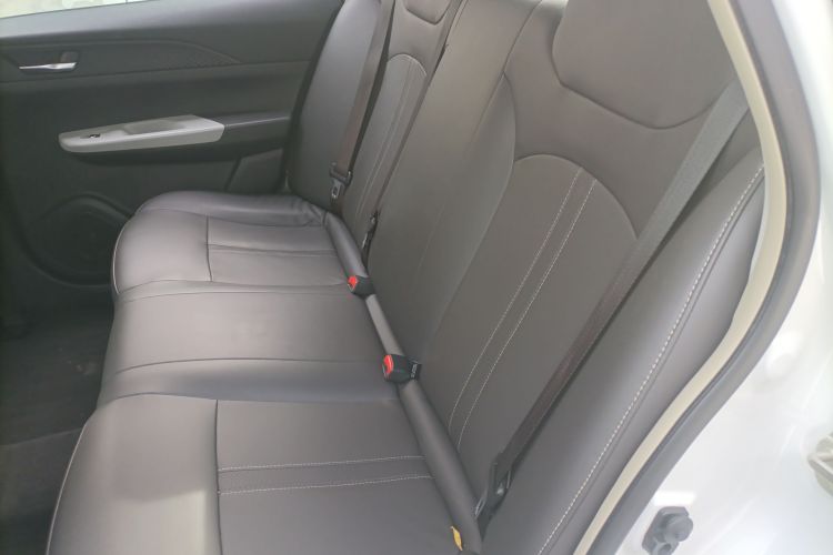 东风风神E70 2023款 500 智行版 磷酸铁锂 48.6kWh 110kW中控内饰21