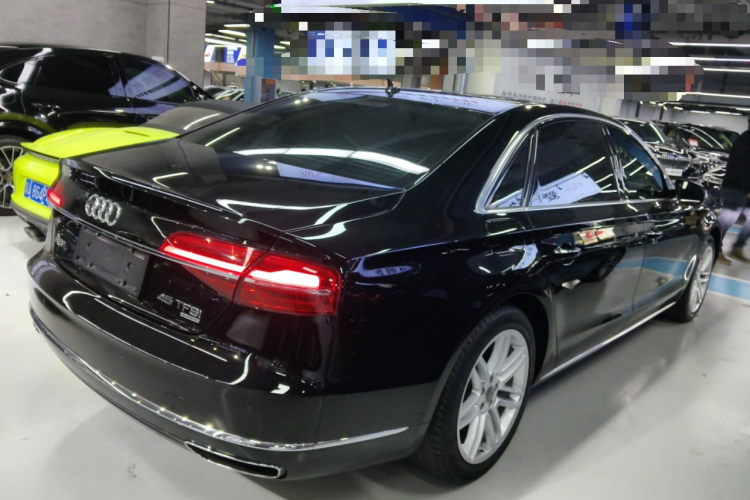 奥迪A8 2016款 A8L 45 TFSI quattro舒适型车身外观6002