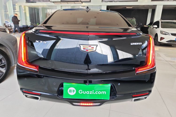 凯迪拉克XTS 2018款 28T 精英型车身外观6