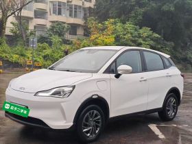 哪吒汽车 哪吒V 2021款 标准续航版升级型