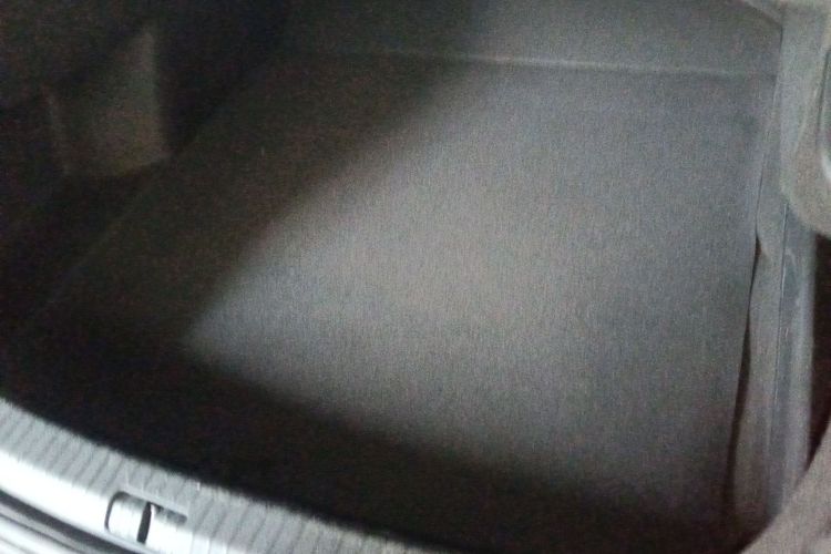 大众 帕萨特 2023款 改款 330TSI 星空精英版机舱底盘23