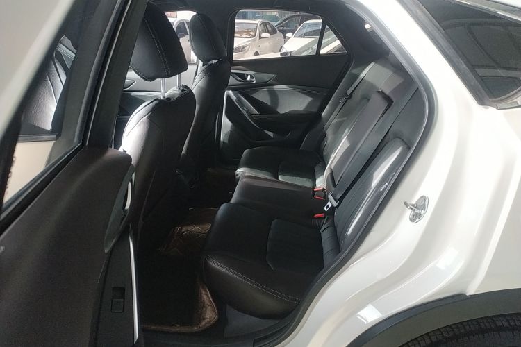 马自达CX-4 2016款 2.0L 自动两驱蓝天品位版中控内饰7004