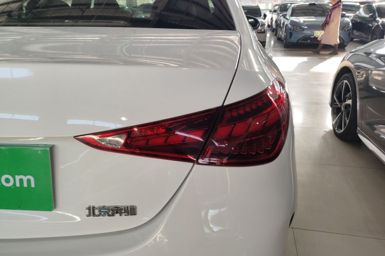 奔驰C级 2023款 改款 C 260 L 运动版车身外观6006