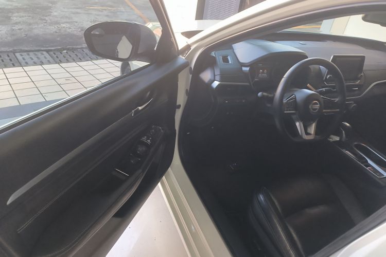 日产 天籁 2019款 2.0T XL Upper 智享版中控内饰7003