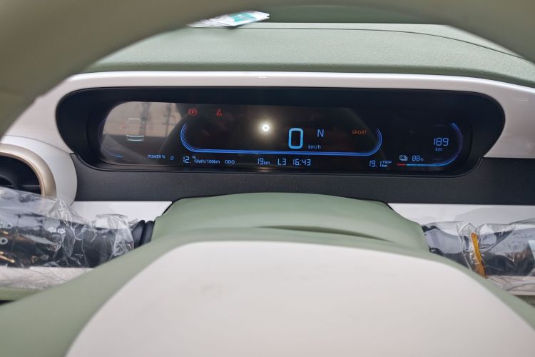 吉利银河 2025款 210km 熊猫骑士局部细节14