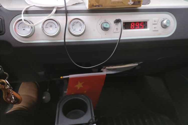 五菱汽车 宏光MINIEV 2021款 马卡龙时尚款 磷酸铁锂中控内饰16