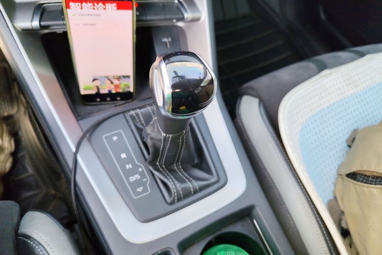 奥迪Q3 2019款 40 TFSI 时尚动感型局部细节18