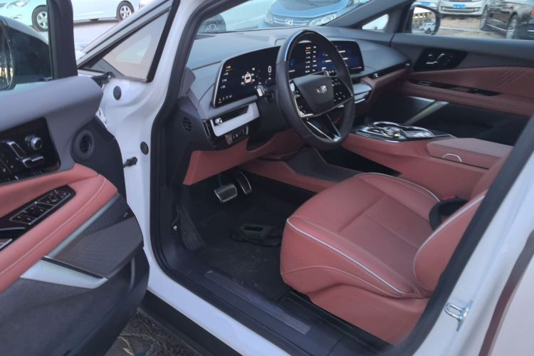 凯迪拉克 IQ傲歌 2024款 四驱长续航版中控内饰7003