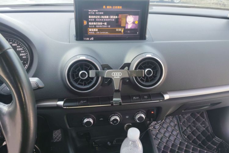 奥迪A3 2020款 Sportback 35 TFSI 进取型 国VI中控内饰16