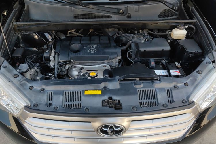 丰田 汉兰达 2012款 2.7L 两驱7座豪华版局部细节24