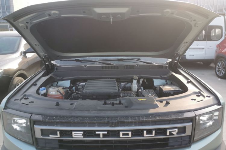 捷途自由者 2025款 2.0TD 自动XWD征服机舱底盘24