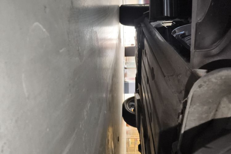 领克01 2017款 2.0T 两驱型Pro版局部细节9001