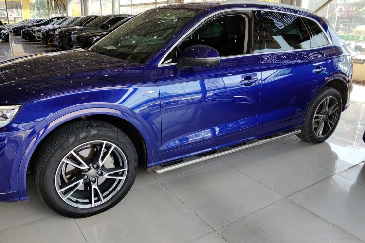 奥迪Q5L 2018款 45 TFSI 尊享时尚型 国V车身外观4