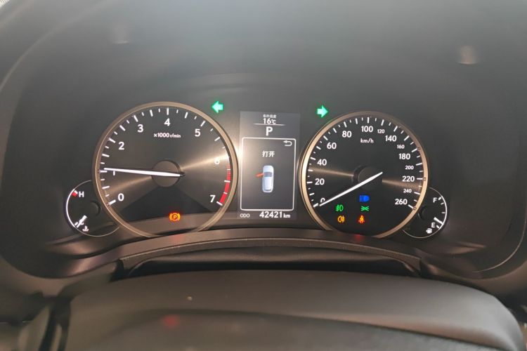 雷克萨斯NX 2016款 200 全驱 锋尚版中控内饰14