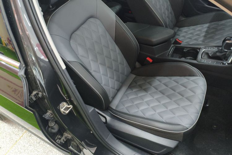 大众 速腾 2025款 改款三 300TSI DSG超越版局部细节41