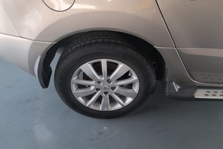 雷诺 科雷傲(进口) 2014款 改款 2.0L 两驱时尚版车身外观6008