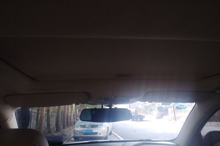 长安 逸动 2016款 1.6L 手动风尚型局部细节22