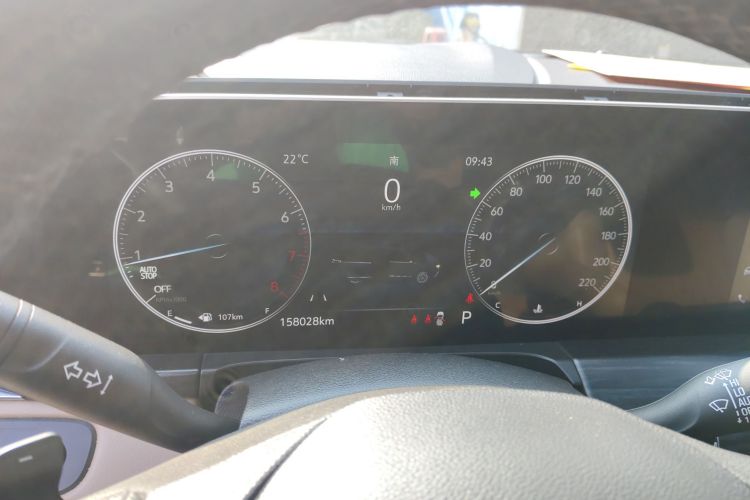 别克GL8 2020款 ES陆尊 653T 豪华型中控内饰14