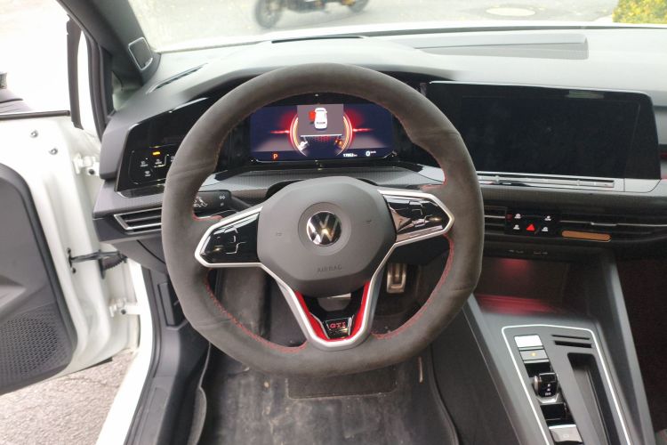 大众 高尔夫GTI 2023款 380TSI DSG GTI中控内饰13