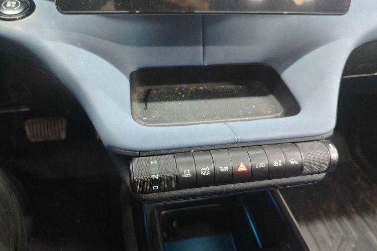 比亚迪 海豚 2021款 405km 时尚版局部细节18