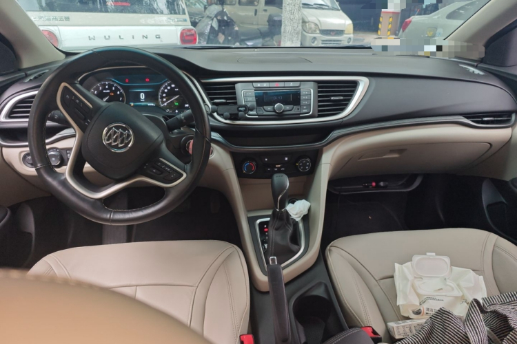 别克 英朗 2018款 15T 双离合精英型 国V中控内饰12