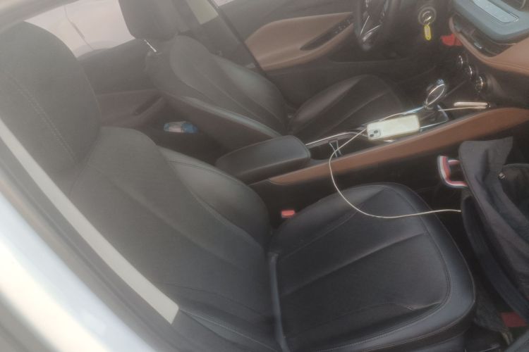 别克 威朗 2022款 Pro 533T 乐享版局部细节41