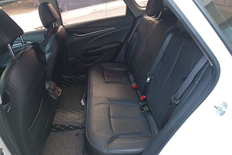 别克 阅朗 2018款 18T 自动精英型中控内饰7004