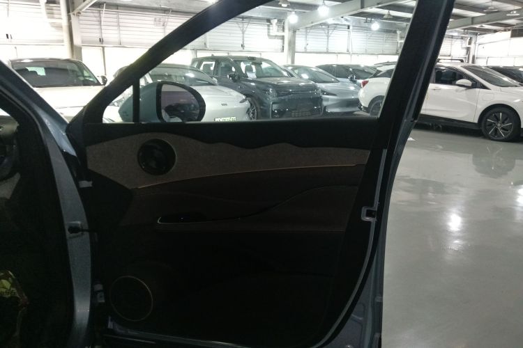 比亚迪 护卫舰07 2023款 DM-i 100KM 旗舰型中控内饰7005