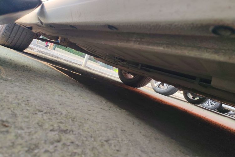 别克 威朗 2017款 三厢 15S 自动进取型局部细节9001