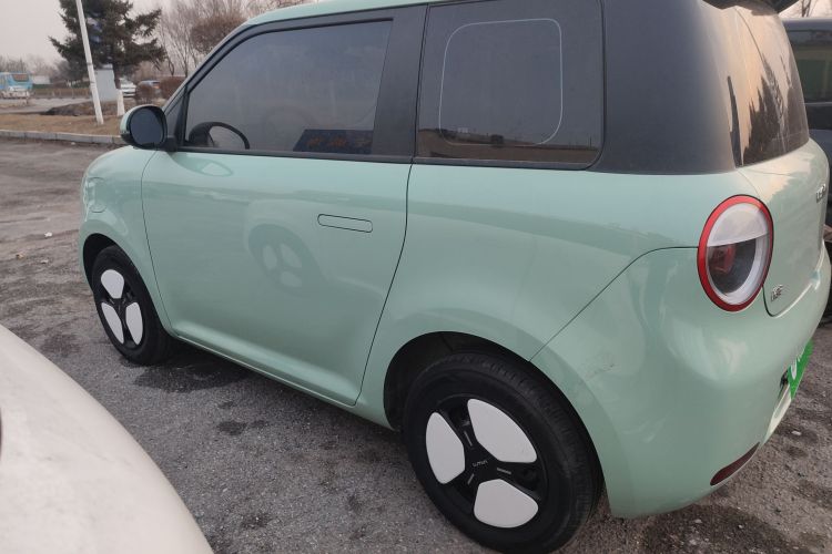 长安启源 长安Lumin 2023款 205km 香沁款车身外观4