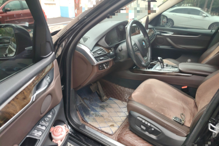 宝马X5(进口) 2018款 xDrive28i中控内饰20