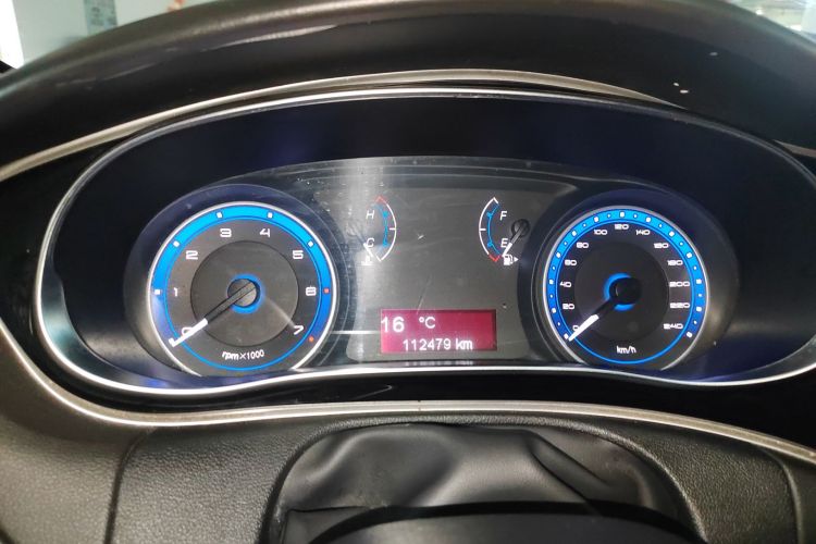 菲亚特 菲翔 2015款 1.4T 自动悦享版中控内饰14