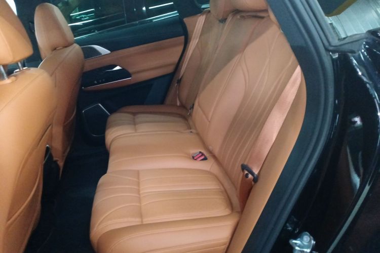 小鹏G9 2025款 625 长续航 Max中控内饰7004