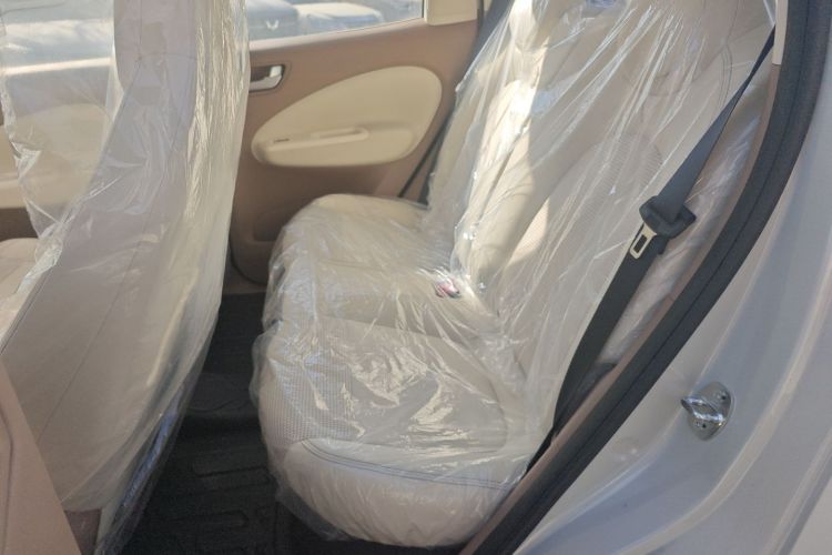 五菱汽车 宏光MINIEV 2025款 四门版 进阶款中控内饰21