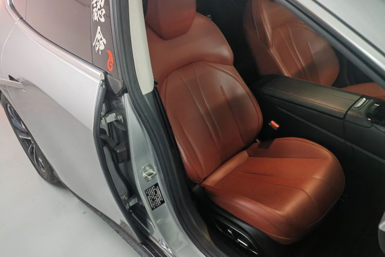 小鹏P7 2020款 670N局部细节41